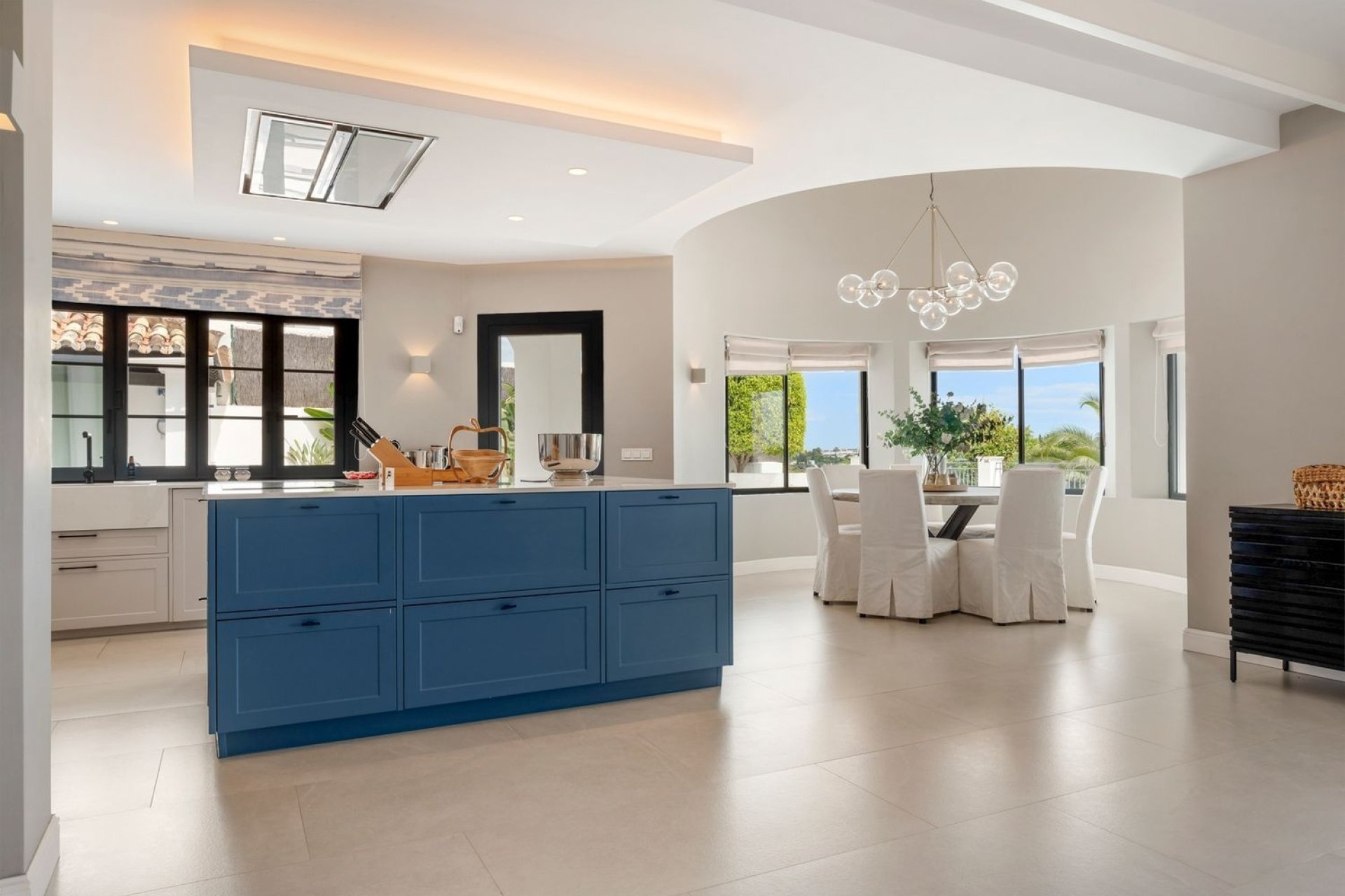 Resale - Villa -
Benahavís - Cortés