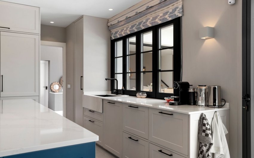 Resale - Villa -
Benahavís - Cortés