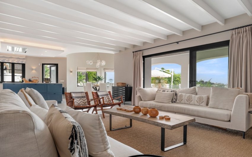 Resale - Villa -
Benahavís - Cortés