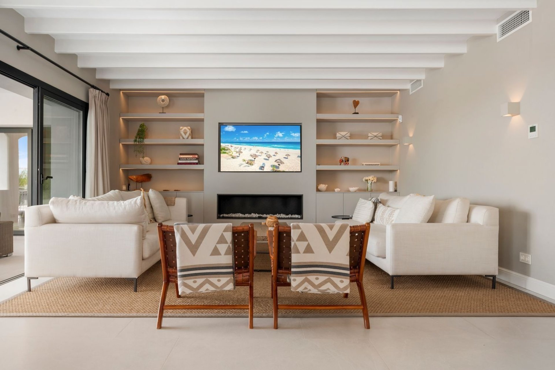 Resale - Villa -
Benahavís - Cortés