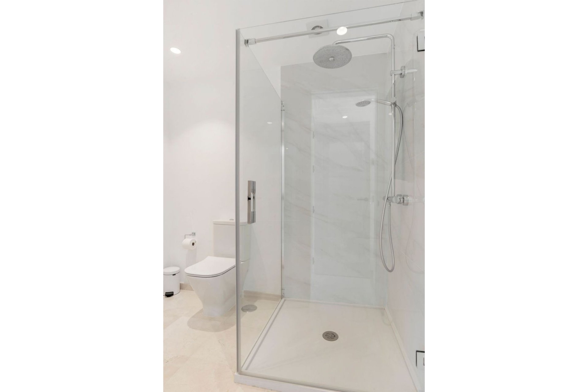 Resale - Villa -
Benahavís - Cortés