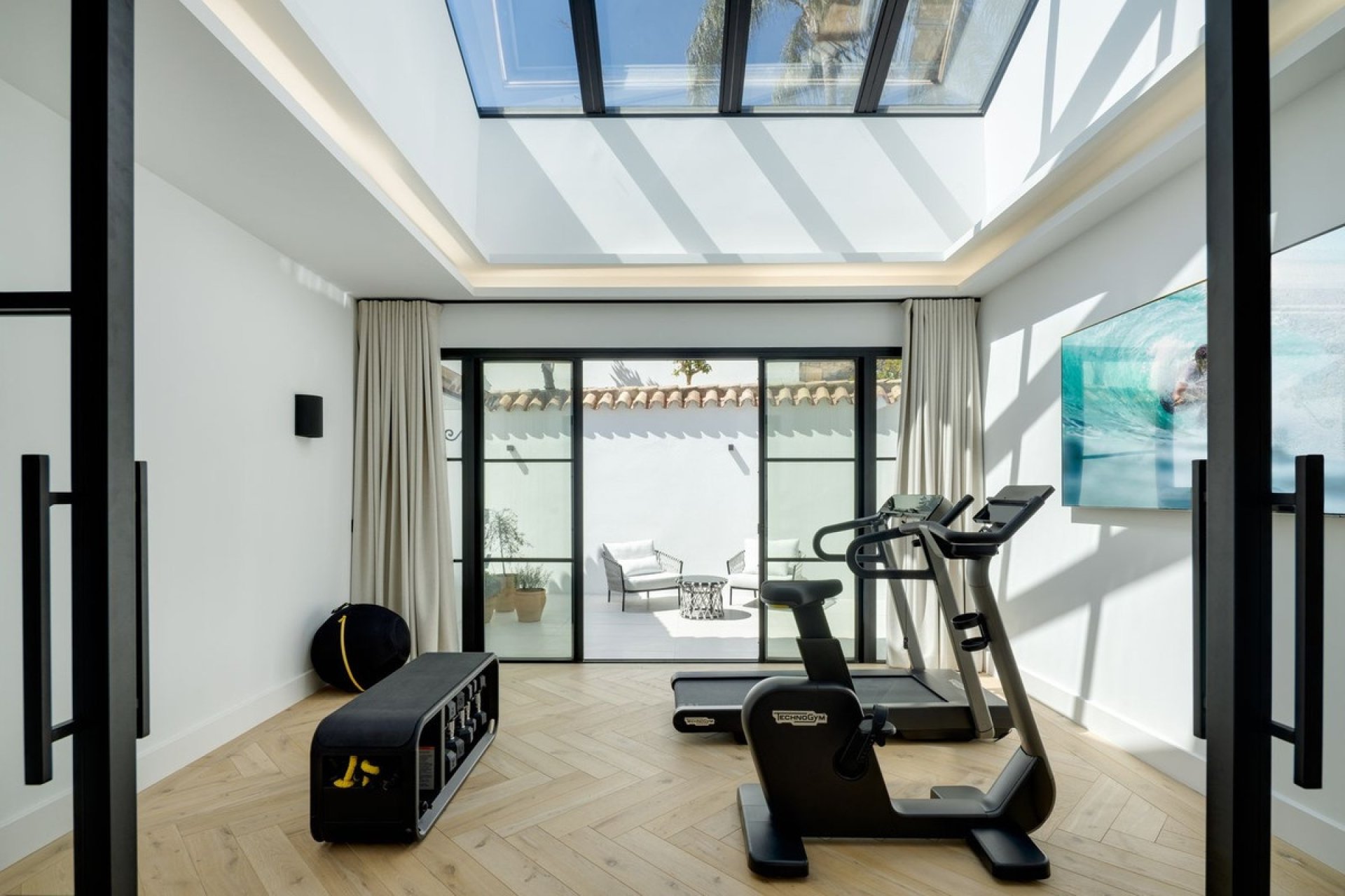 Resale - Villa -
Benahavís - Costa del Sol