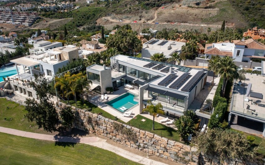 Resale - Villa -
Benahavís - Costa del Sol