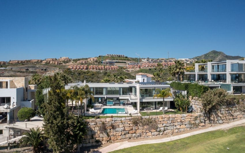 Resale - Villa -
Benahavís - Costa del Sol