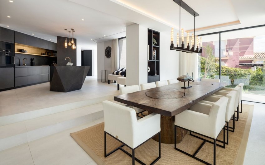 Resale - Villa -
Benahavís - Costa del Sol