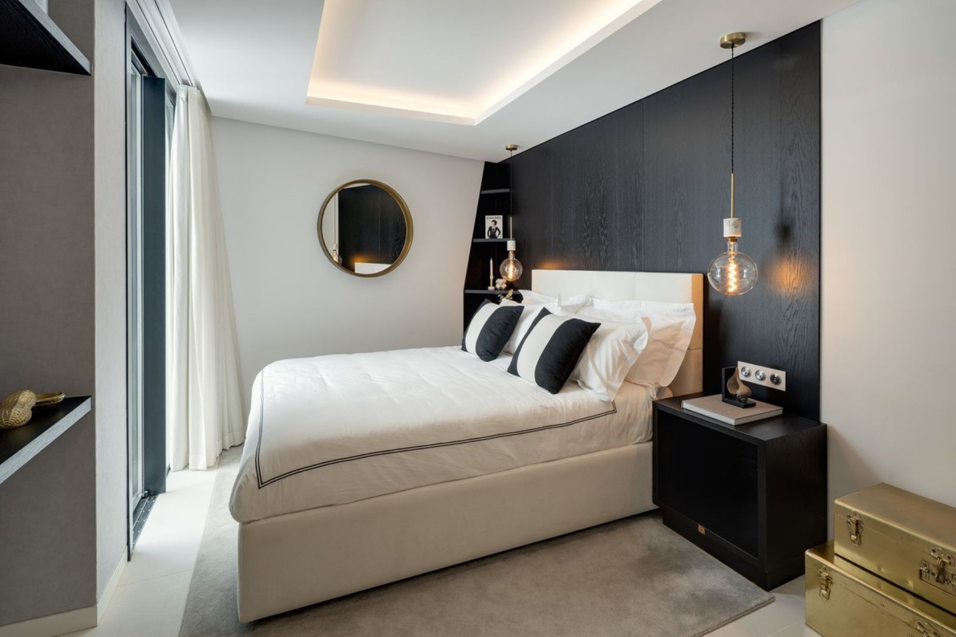 Resale - Villa -
Benahavís - Costa del Sol