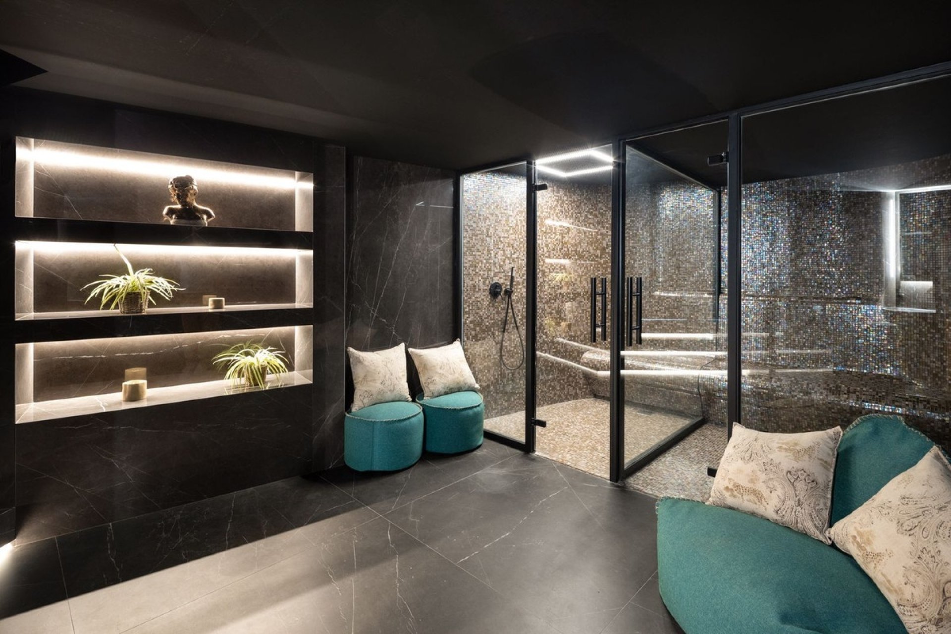 Resale - Villa -
Benahavís - Costa del Sol