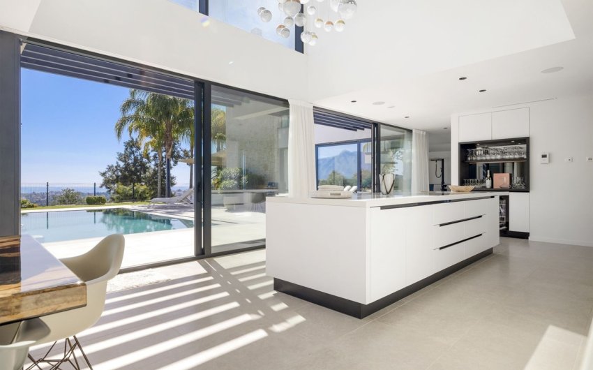 Resale - Villa -
Benahavís - Costa del Sol