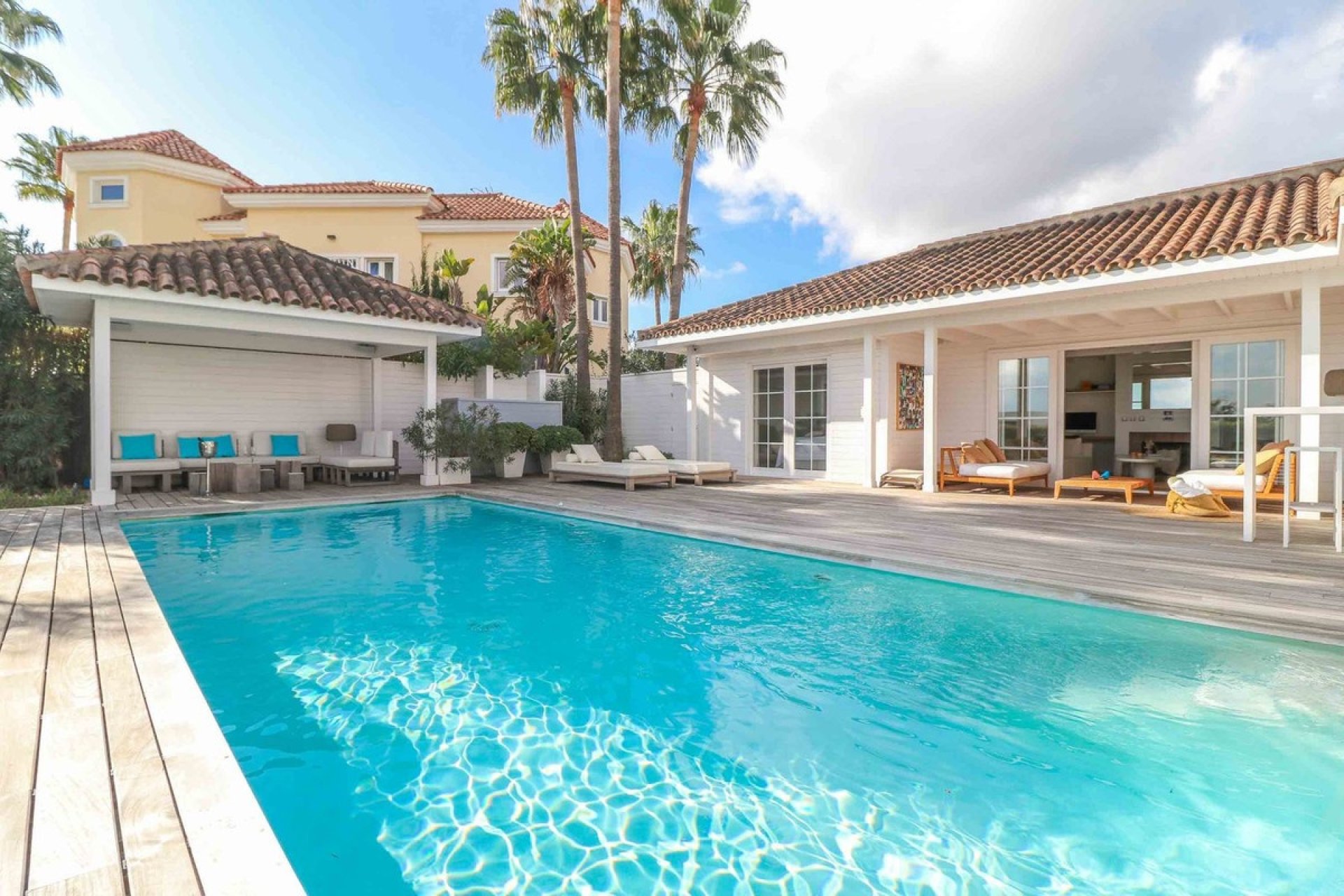 Resale - Villa -
Benahavís - Costa del Sol