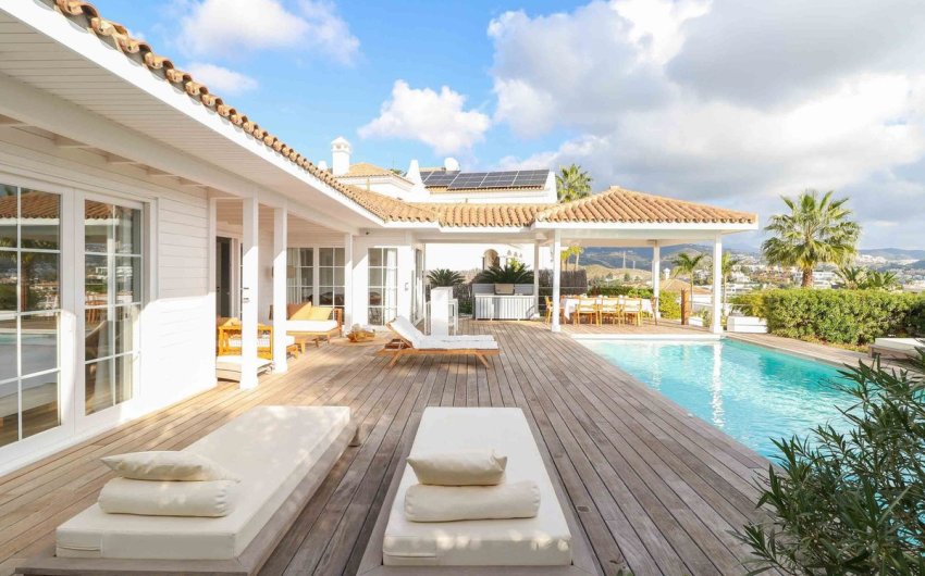 Resale - Villa -
Benahavís - Costa del Sol