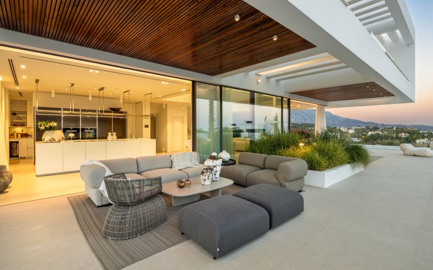 Resale - Villa -
Benahavis - La Quinta