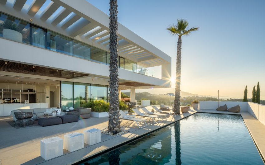 Resale - Villa -
Benahavis - La Quinta