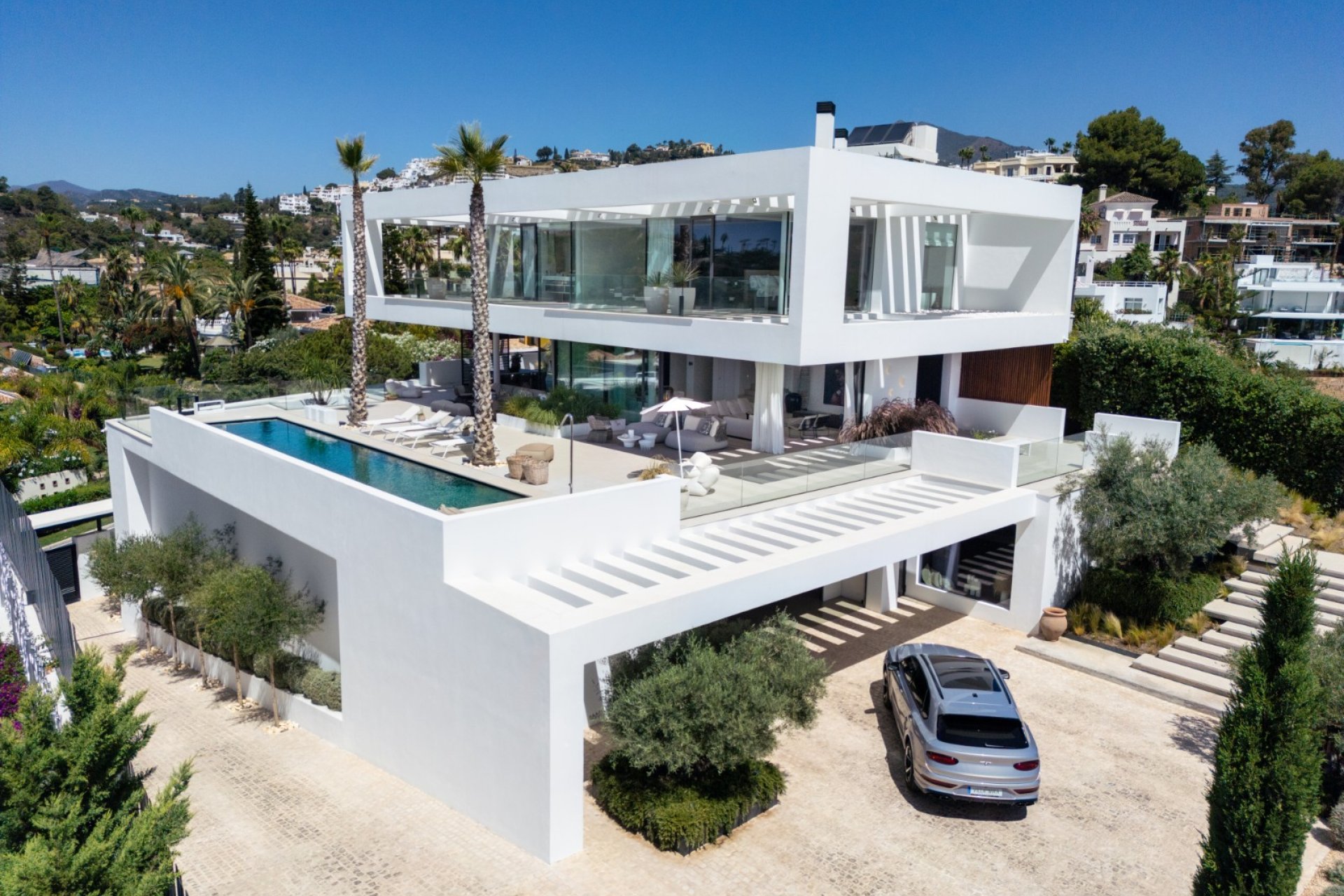 Resale - Villa -
Benahavis - La Quinta