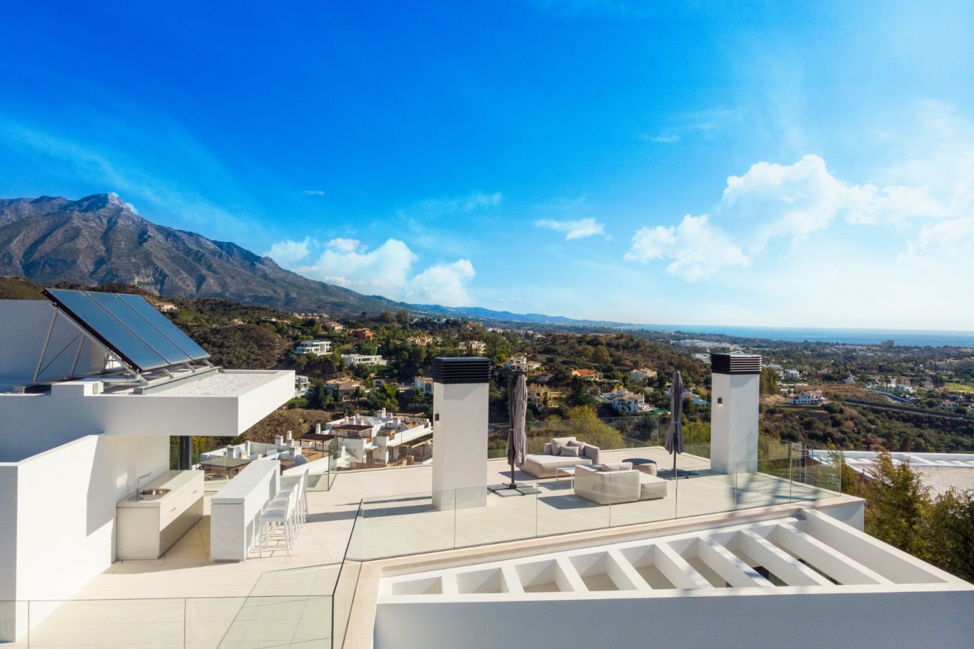 Resale - Villa -
Benahavis - La Quinta