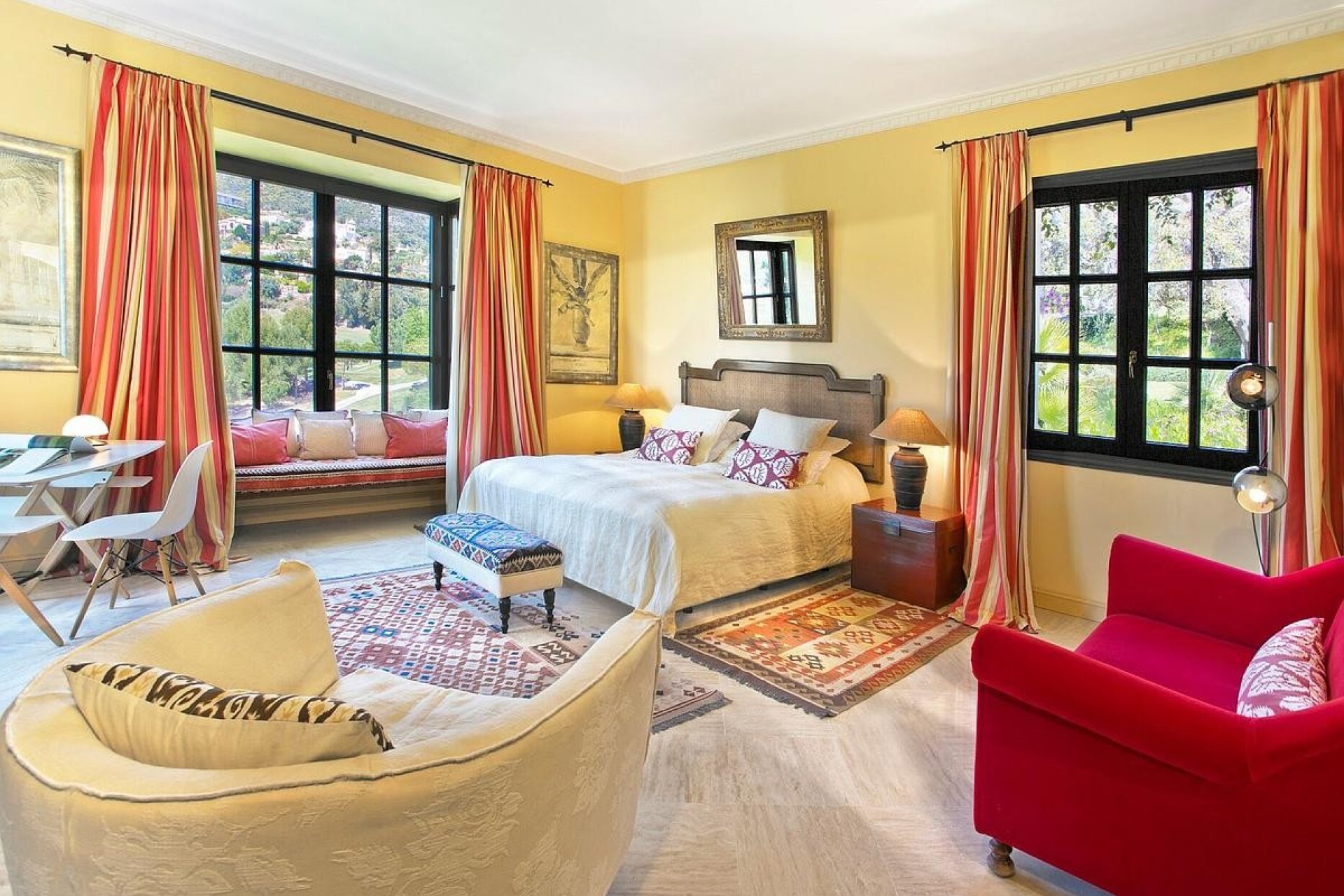 Resale - Villa -
Benahavis