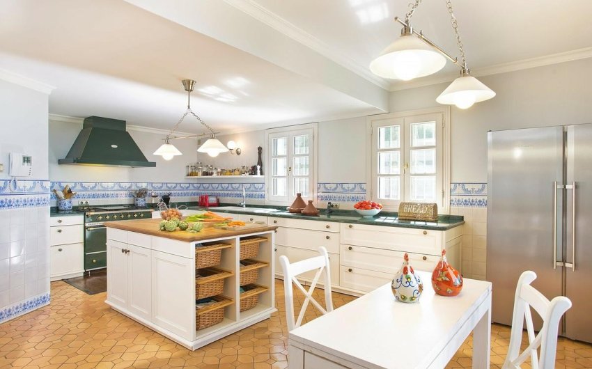 Resale - Villa -
Benahavis