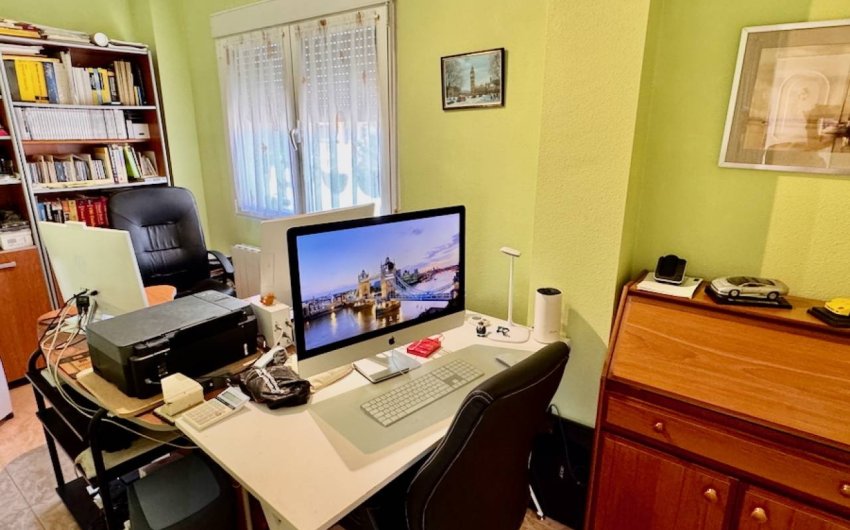 Resale - Villa -
Benferri