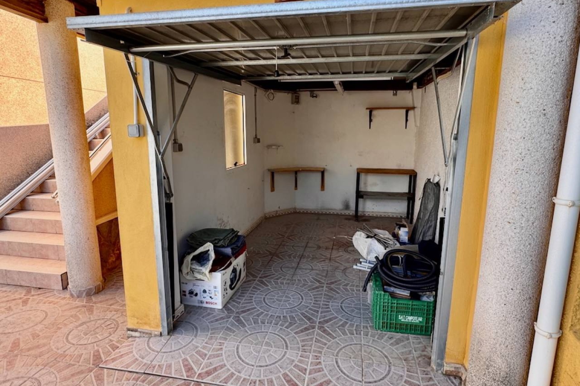 Resale - Villa -
Benferri