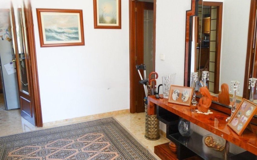 Resale - Villa -
Benidorm - Rincón de Loix