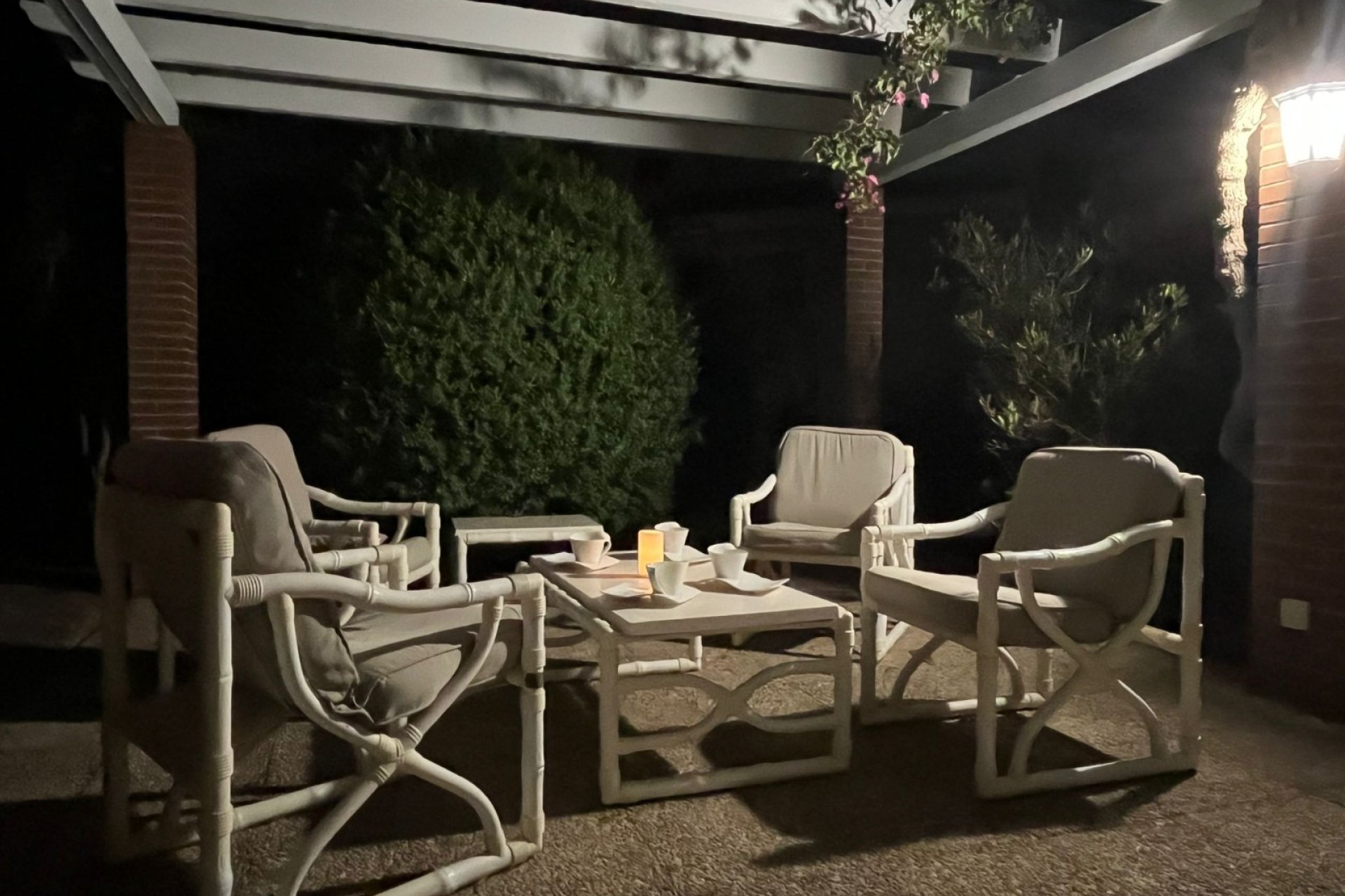 Resale - Villa -
Benidorm