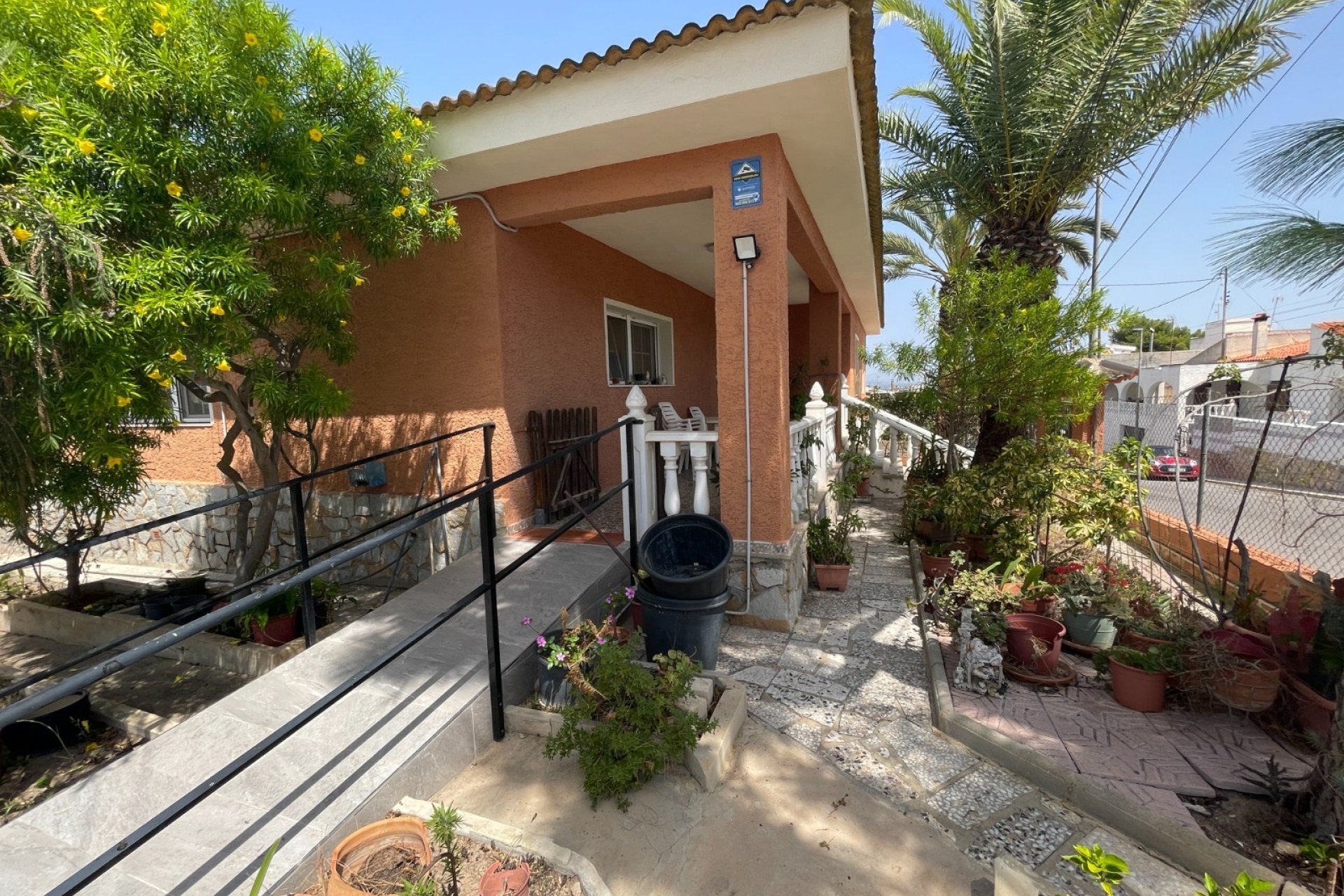 Resale - Villa -
Benijofar - Costa Blanca