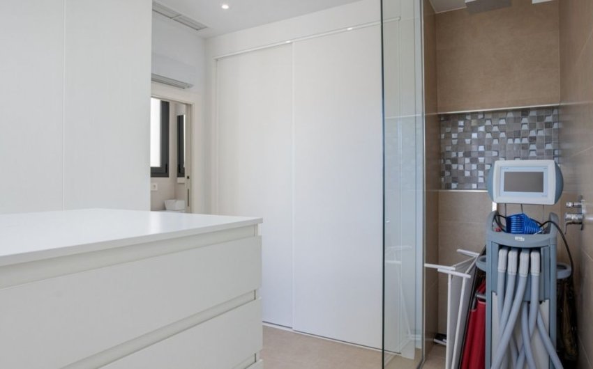 Resale - Villa -
Benijofar - Costa Blanca