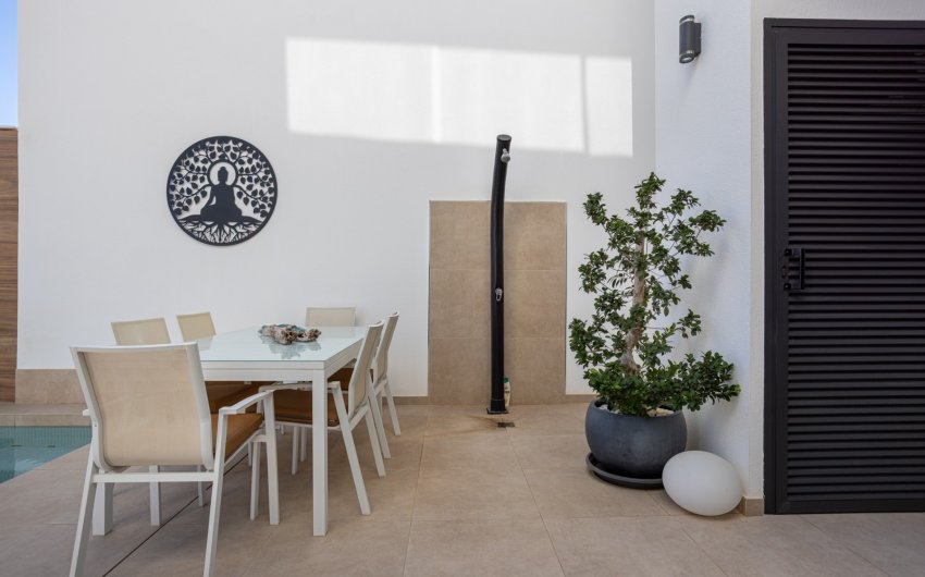 Resale - Villa -
Benijofar - Costa Blanca