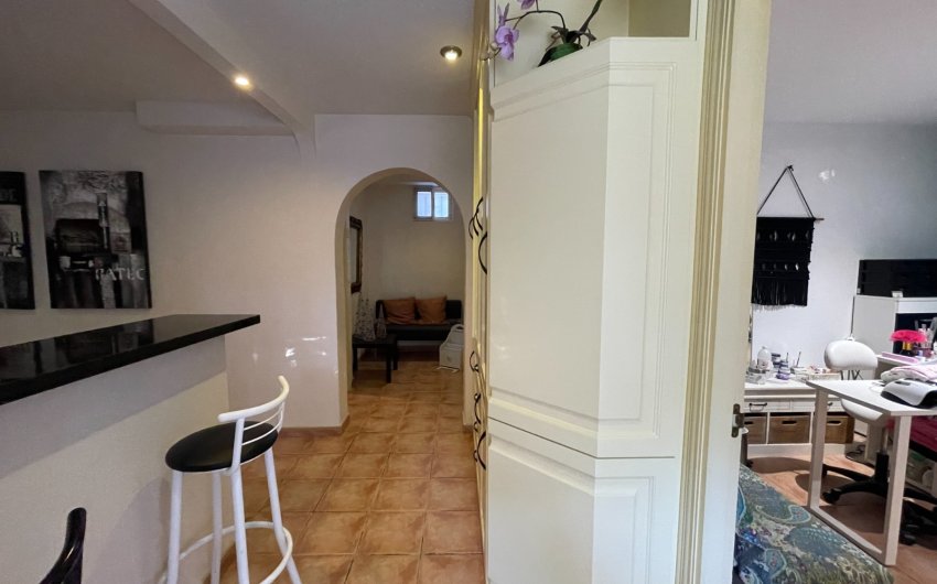 Resale - Villa -
Benijofar - Costa Blanca