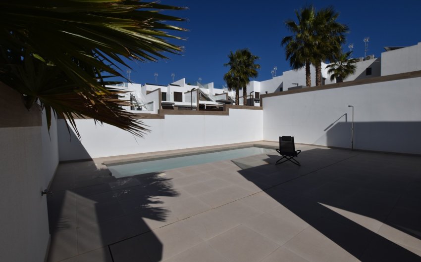 Resale - Villa -
Benijofar - Costa Blanca