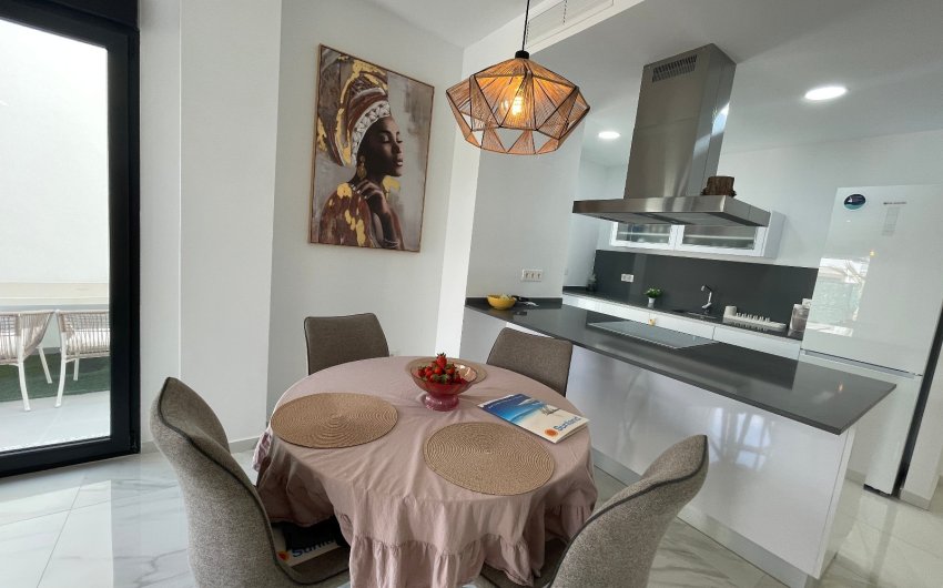 Resale - Villa -
Benijofar - Costa Blanca