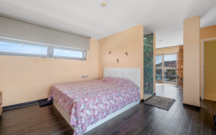 Resale - Villa -
Benijofar - Costa Blanca