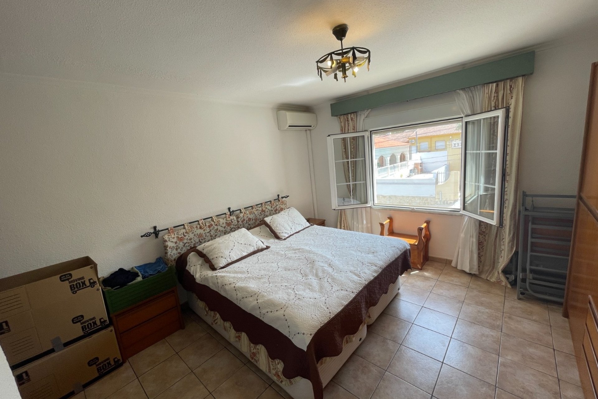 Resale - Villa -
Benijofar - Costa Blanca