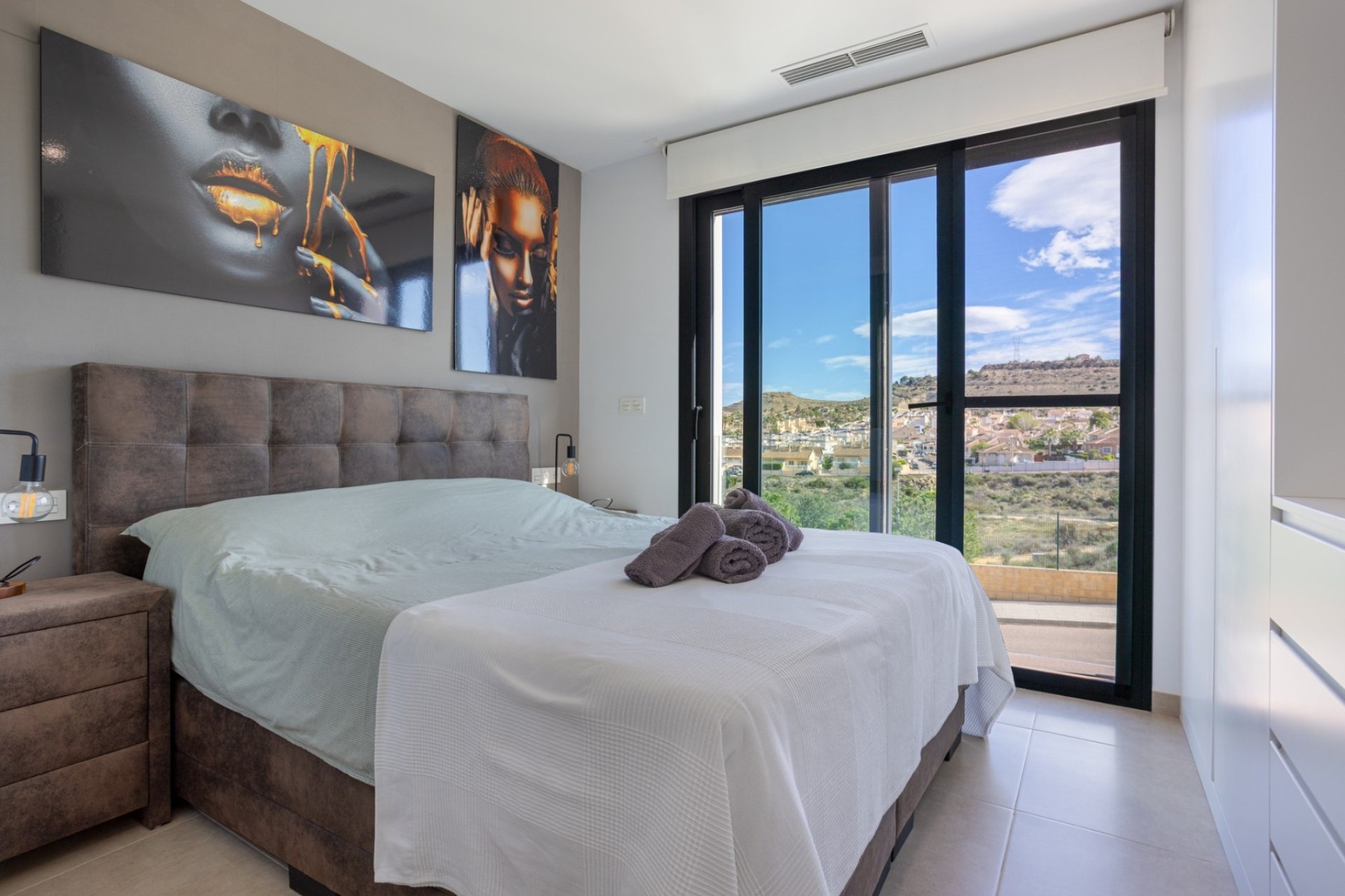 Resale - Villa -
Benijofar - Costa Blanca