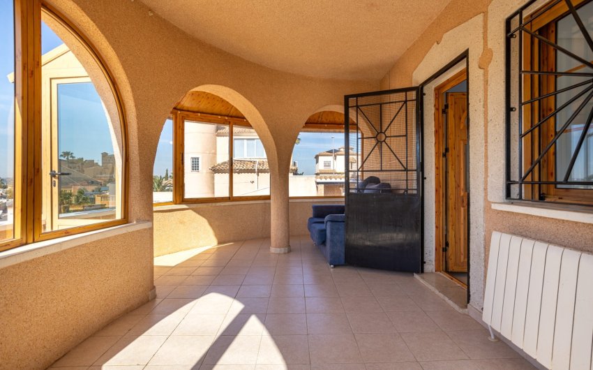 Resale - Villa -
Benijofar - Costa Blanca