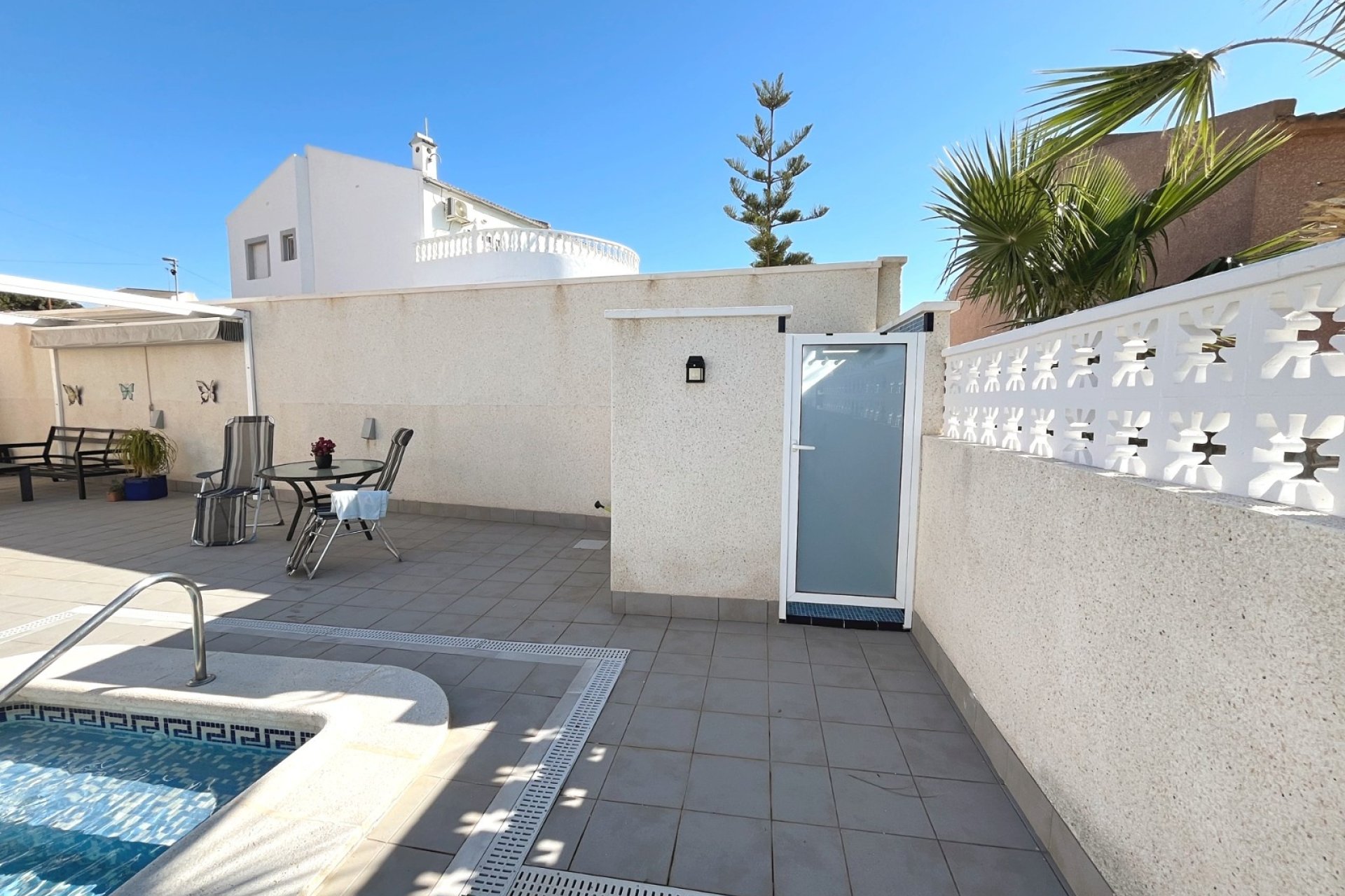 Resale - Villa -
Benijofar - Monte Azul