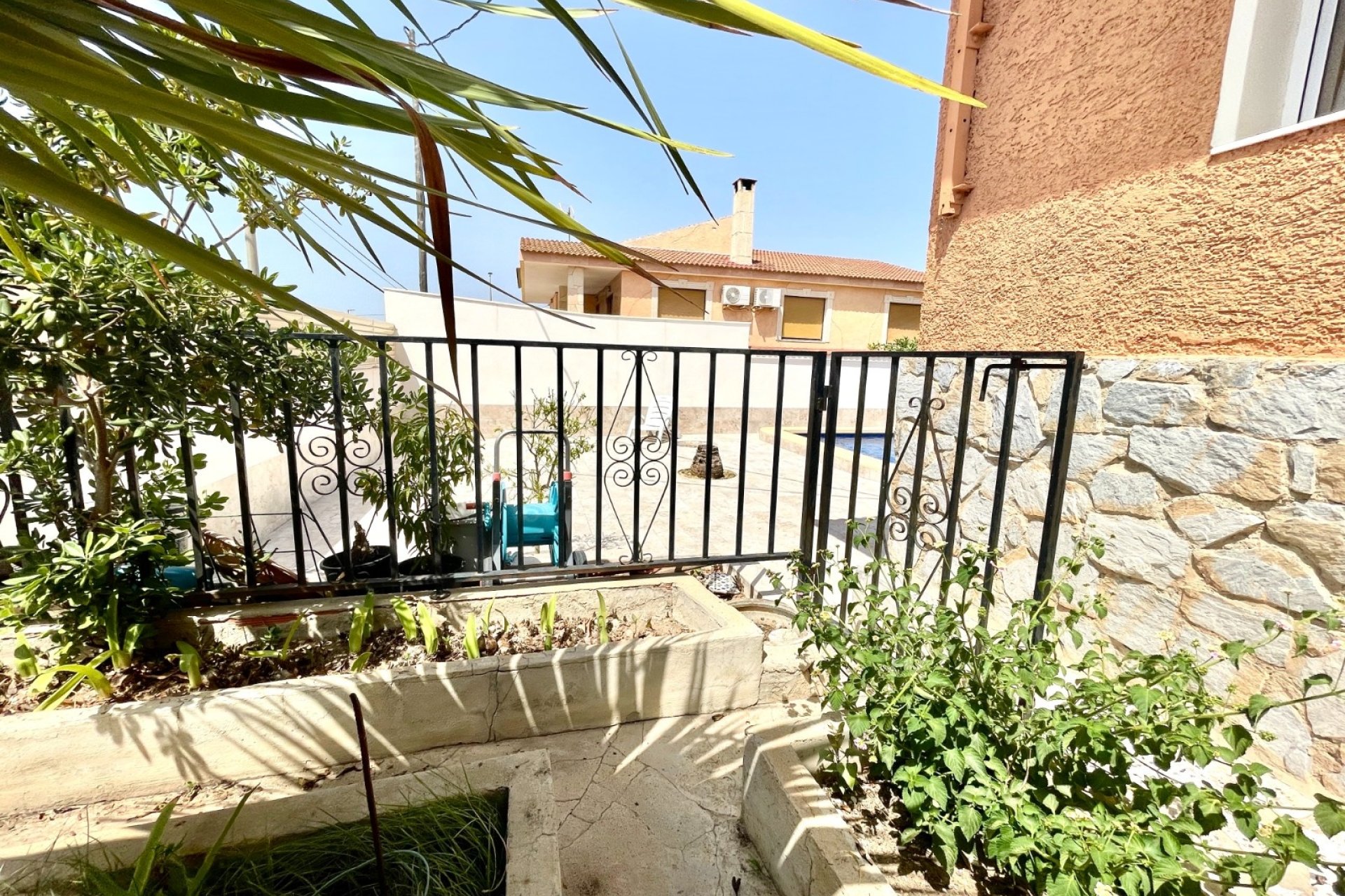 Resale - Villa -
Benijofar - pueblo