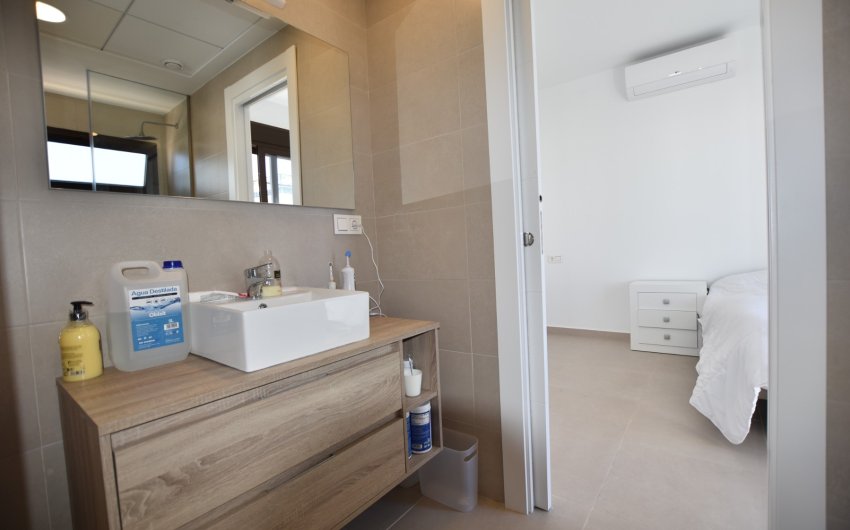 Resale - Villa -
Benijofar