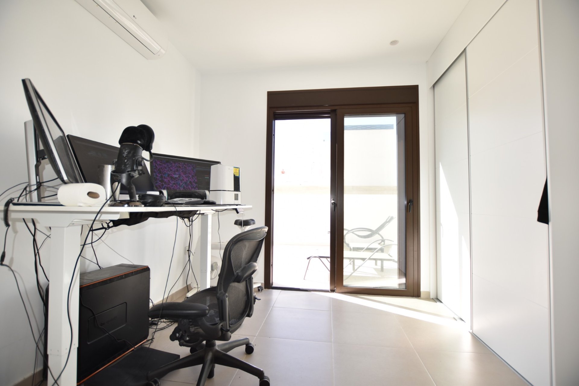 Resale - Villa -
Benijofar