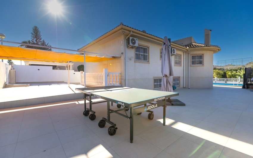 Resale - Villa -
Benijofar