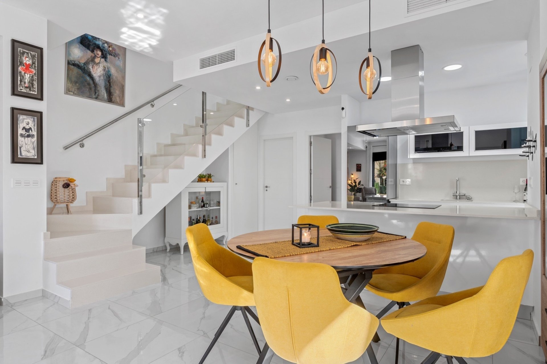 Resale - Villa -
Benijofar