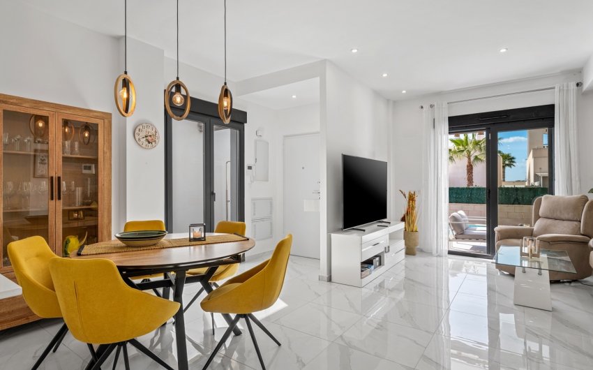 Resale - Villa -
Benijofar