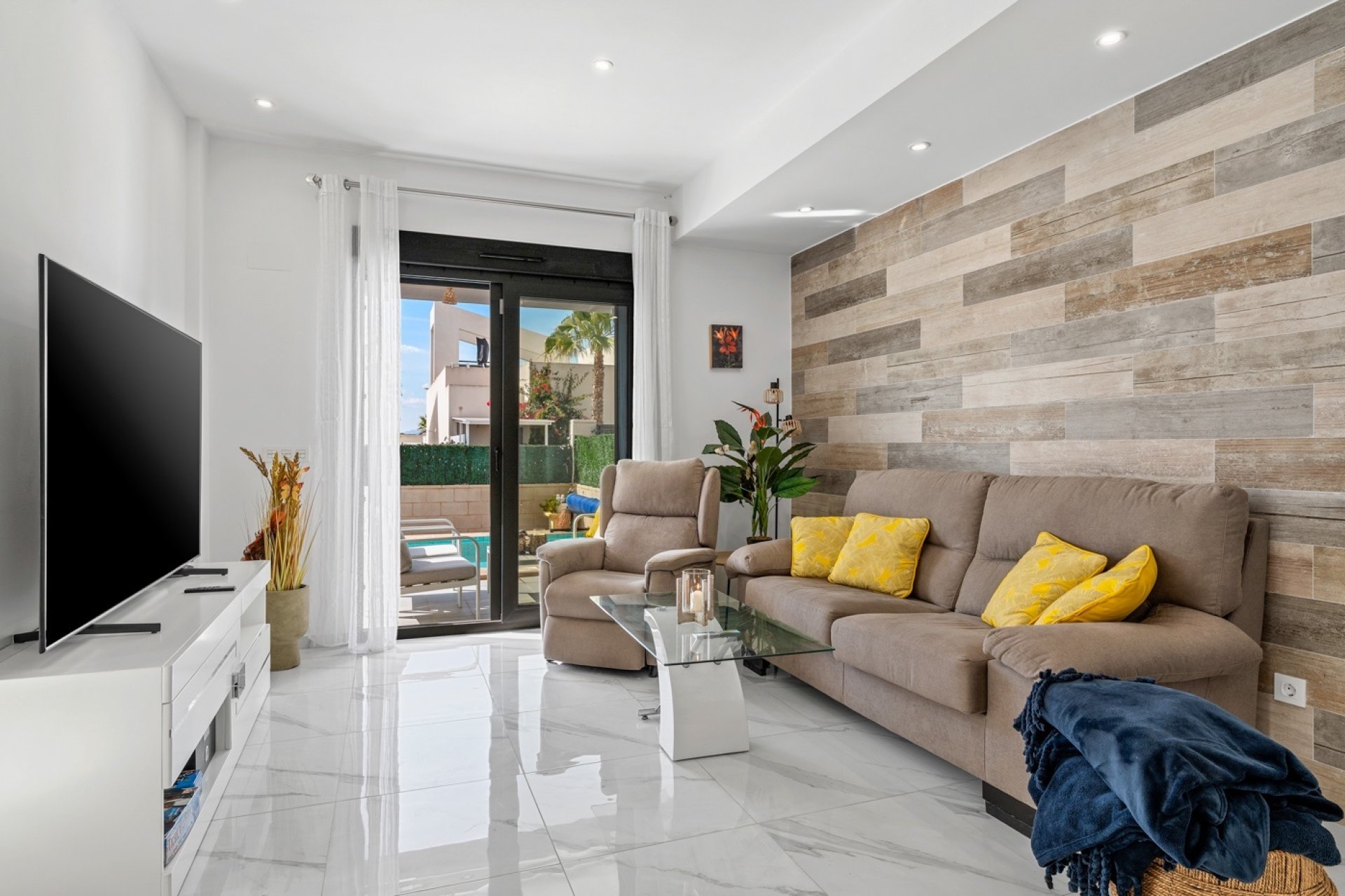 Resale - Villa -
Benijofar