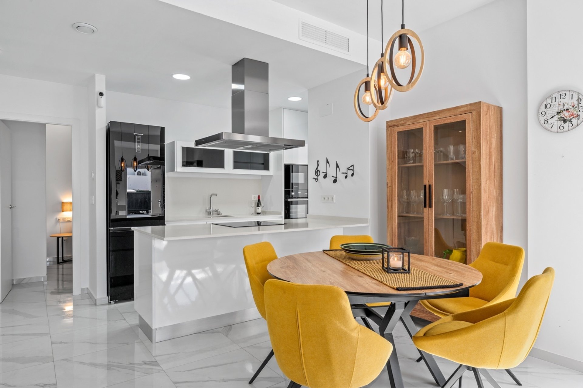 Resale - Villa -
Benijofar