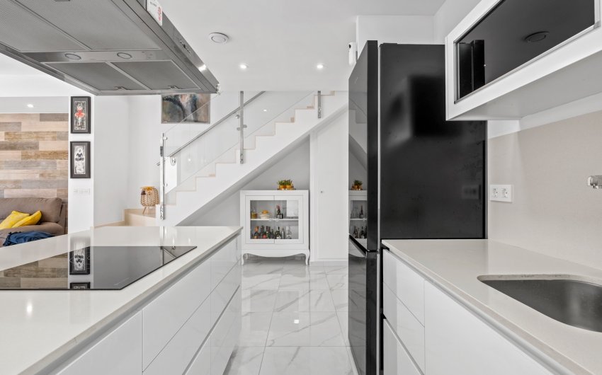 Resale - Villa -
Benijofar