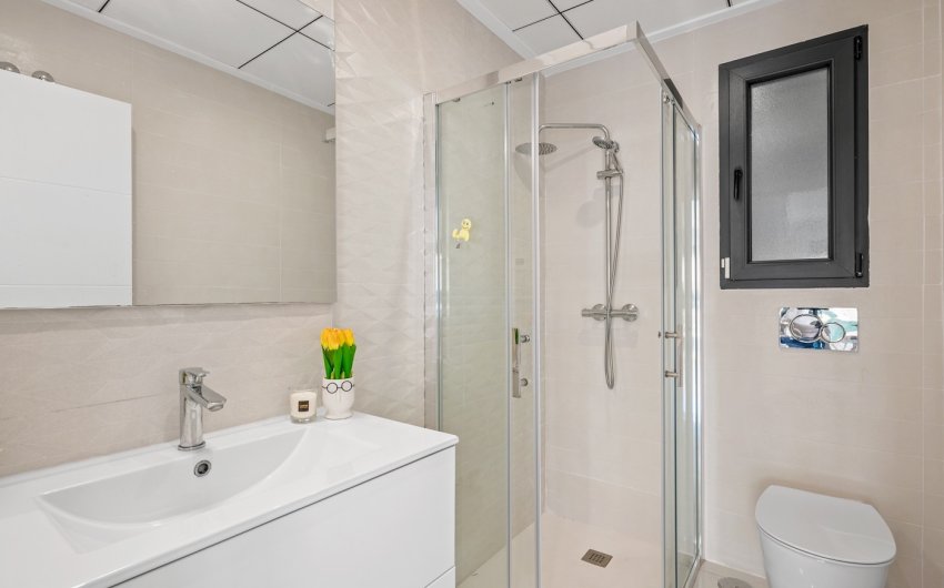 Resale - Villa -
Benijofar