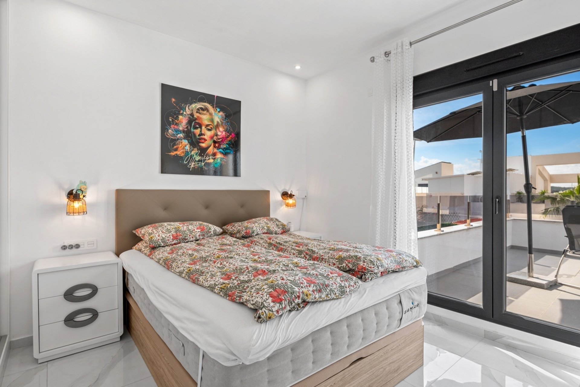 Resale - Villa -
Benijofar