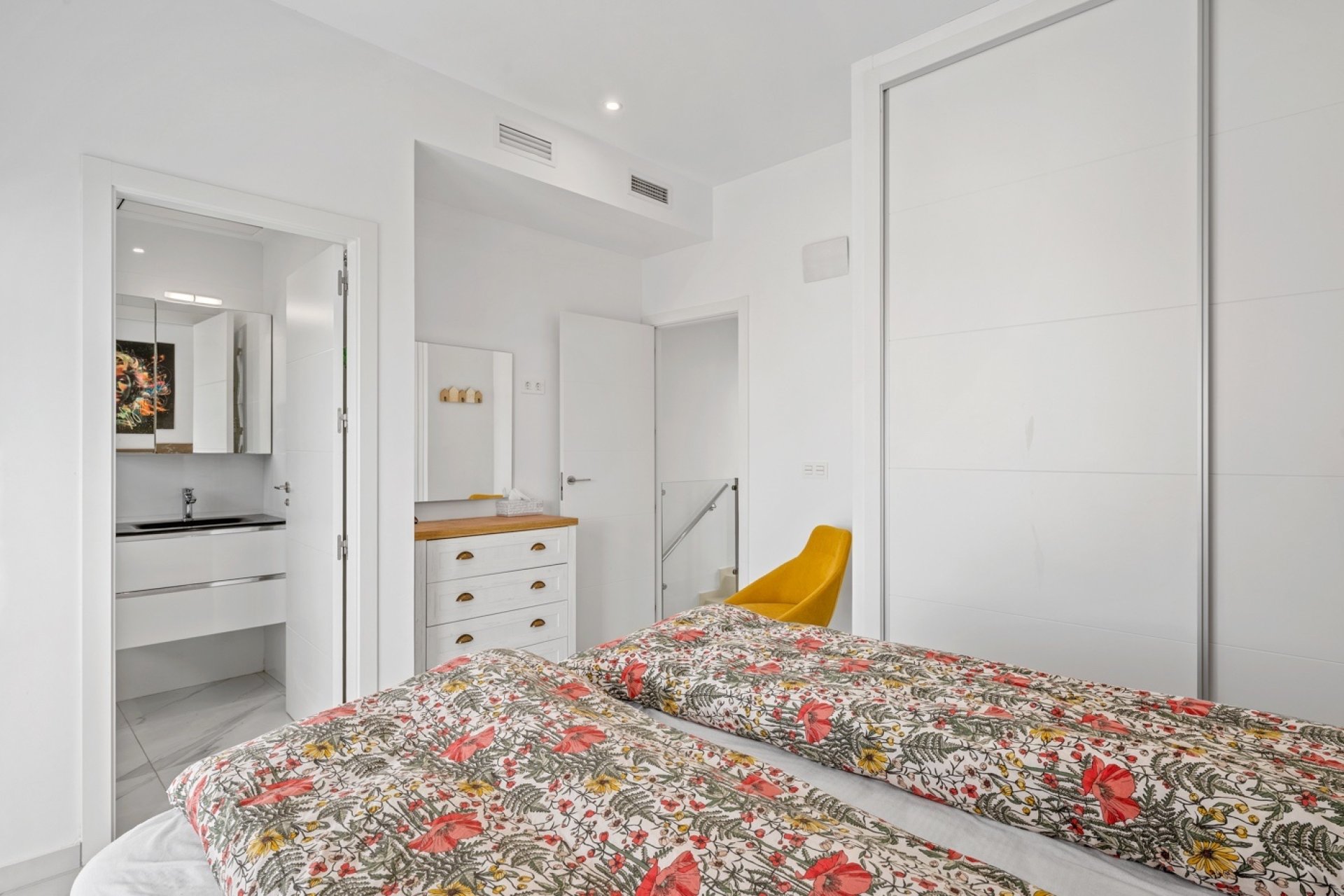 Resale - Villa -
Benijofar