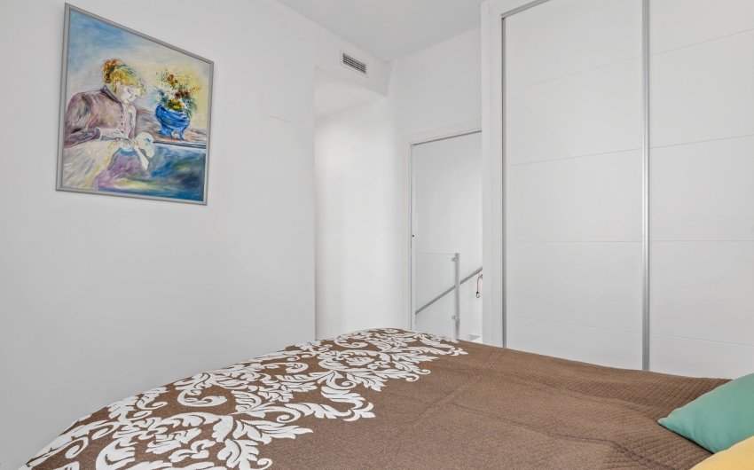 Resale - Villa -
Benijofar