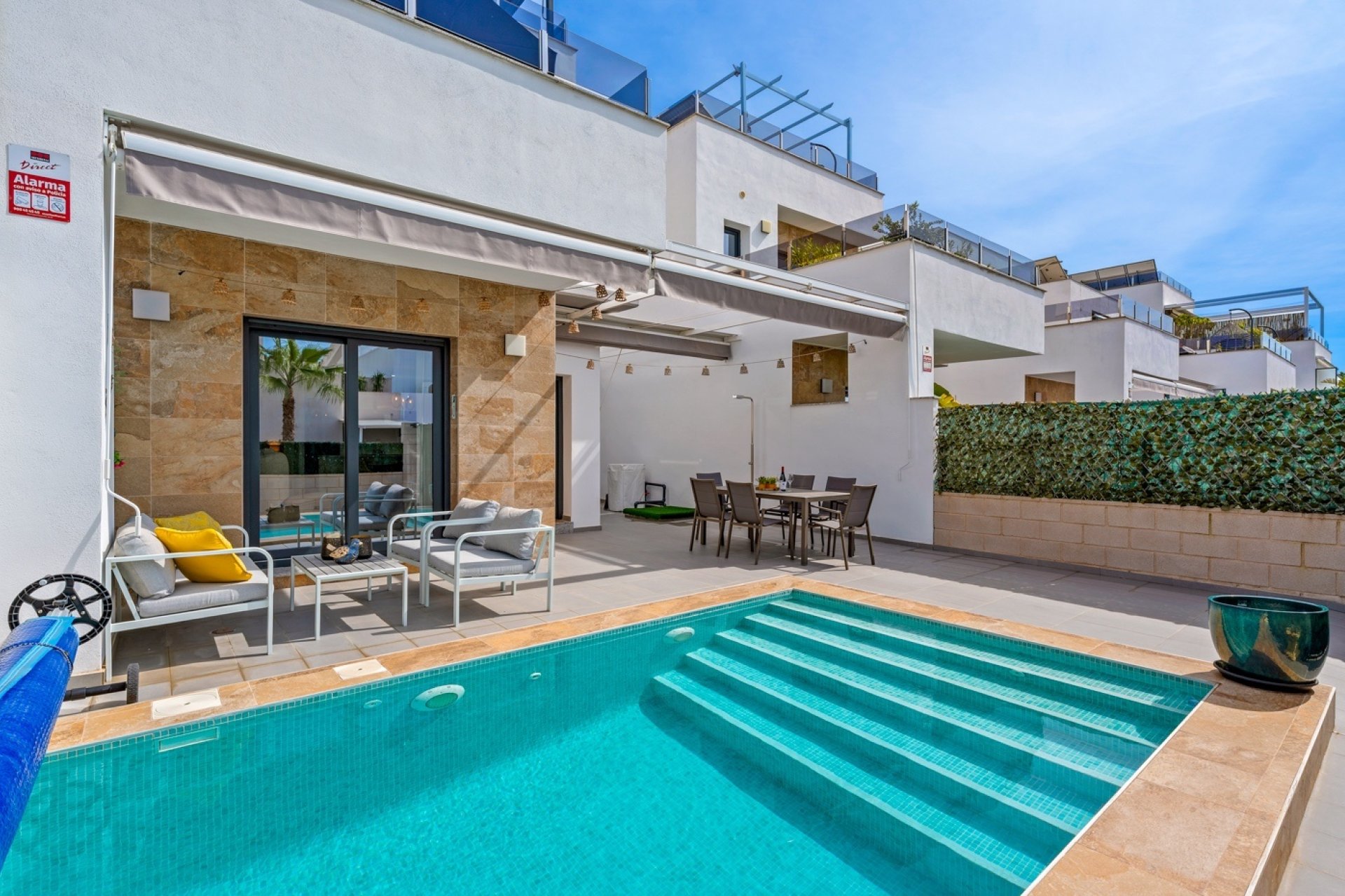 Resale - Villa -
Benijofar