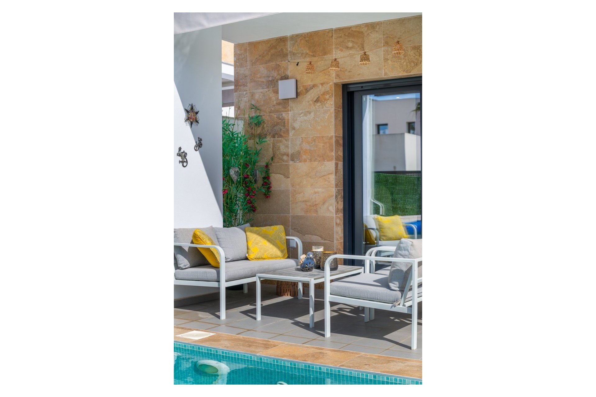 Resale - Villa -
Benijofar